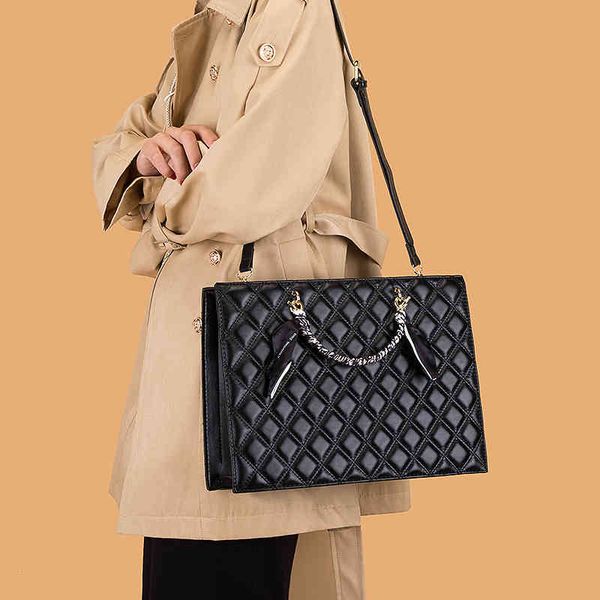 luxury herme handbags and storage foreign style large capacity fashion 2021 new high-grade office women's versatile port i3ct
luxury herme handbags and storage foreign style large capacity fashion 2021 new high-grade office women's versatile port i3ct