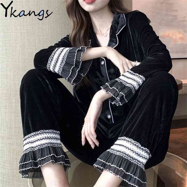 velvet lace splicing elegant pajama sets long sleeve + pant sleepwear women korean style spring black white pijama home suit 210421
velvet lace splicing elegant pajama sets long sleeve + pant sleepwear women korean style spring black white pijama home suit 210421