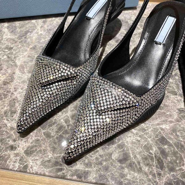 beaded sandals 2022 latest summer pumps women dress shoes roman style transparent high heels luxury designer fashion black flops chunky ankl
beaded sandals 2022 latest summer pumps women dress shoes roman style transparent high heels luxury designer fashion black flops chunky ankl