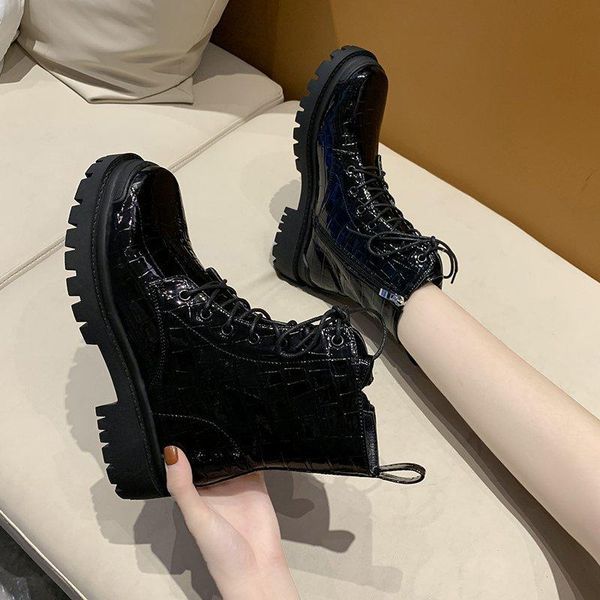 boots women leather platform winter snow black casual motorcycle fashion shoes 2021
boots women leather platform winter snow black casual motorcycle fashion shoes 2021