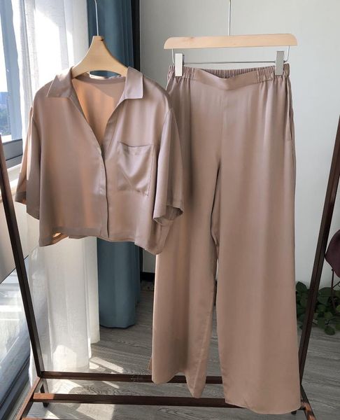 women's blouses & shirts 100% silk shirt women turn-down collar soft short-sleeve simple casual summer one pocket ladies blouse and top, White
women's blouses & shirts 100% silk shirt women turn-down collar soft short-sleeve simple casual summer one pocket ladies blouse and top, White