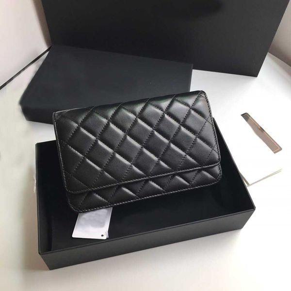 2021 men's women's wallet coin purse card case leather casual fashion 19.5-13-3.5, Red;black
2021 men's women's wallet coin purse card case leather casual fashion 19.5-13-3.5, Red;black