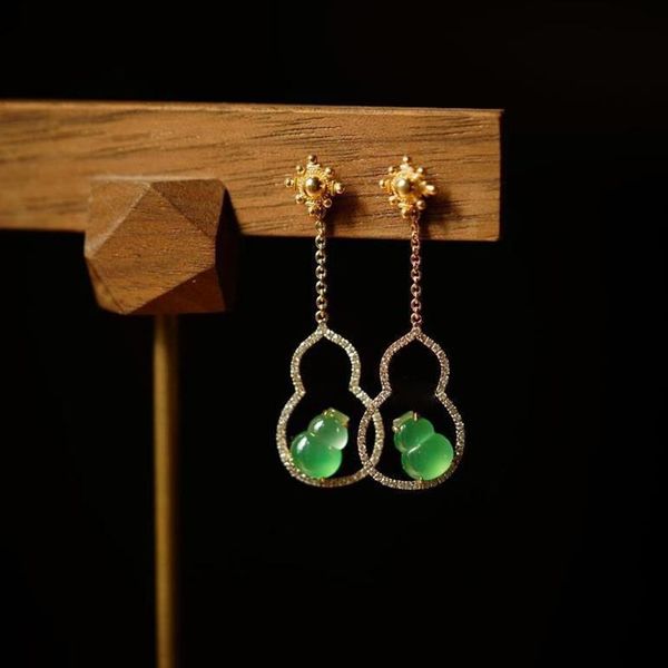 stud original natural sun green chalcedony diamond gourd earrings elegant charm creative retro female silver jewelry, Golden;silver
stud original natural sun green chalcedony diamond gourd earrings elegant charm creative retro female silver jewelry, Golden;silver