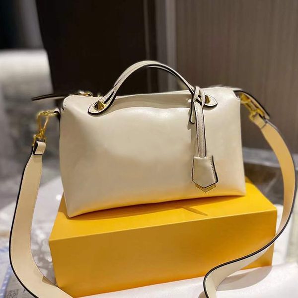 luxury designers bags stick bag crossbody bag french minority design wide shoulder strap fashion brand broadband single cross carry wallet
luxury designers bags stick bag crossbody bag french minority design wide shoulder strap fashion brand broadband single cross carry wallet