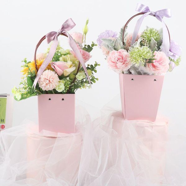 portable flower box rectangular kraft paper arrangement bouquet packaging gift potted waterproof tote bag wrap
portable flower box rectangular kraft paper arrangement bouquet packaging gift potted waterproof tote bag wrap