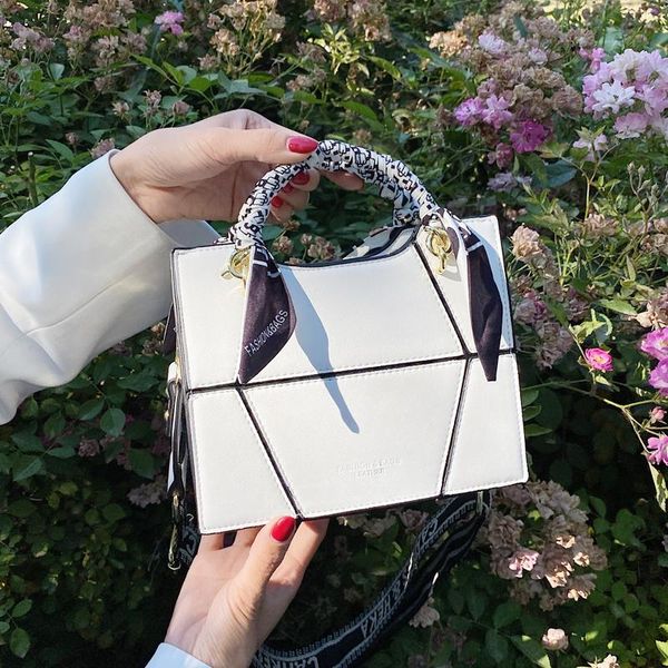 evening bags ribbon wide strap women's shoulder bag fashion square female classic geometry crossbody for women 2021 handbag purse
evening bags ribbon wide strap women's shoulder bag fashion square female classic geometry crossbody for women 2021 handbag purse