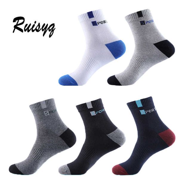 5 pairs men's socks spring autumn men's long tube cotton socks men sweat-absorbent casual deodorant sports socks 38-44 210727, Black
5 pairs men's socks spring autumn men's long tube cotton socks men sweat-absorbent casual deodorant sports socks 38-44 210727, Black