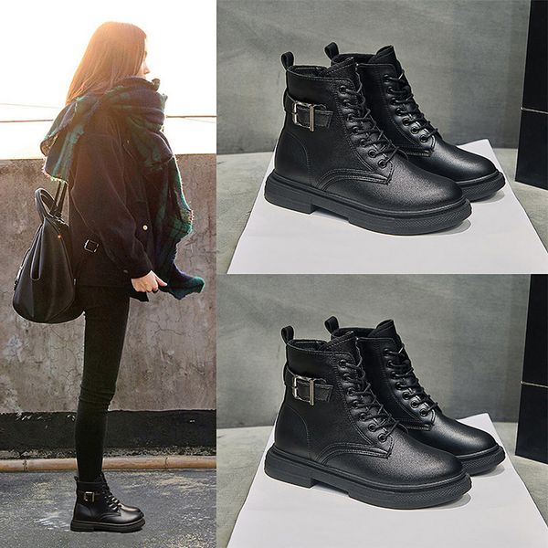 2021 autumn british martin female fashion student flat bottomed short thin net red boots leisure flow, Black
2021 autumn british martin female fashion student flat bottomed short thin net red boots leisure flow, Black