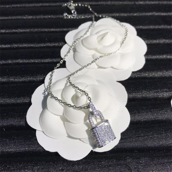 crystal bling lock pendant necklaces with box classic letter luxury necklace rhinestone elegant charm chains wedding party jewelry, Silver
crystal bling lock pendant necklaces with box classic letter luxury necklace rhinestone elegant charm chains wedding party jewelry, Silver