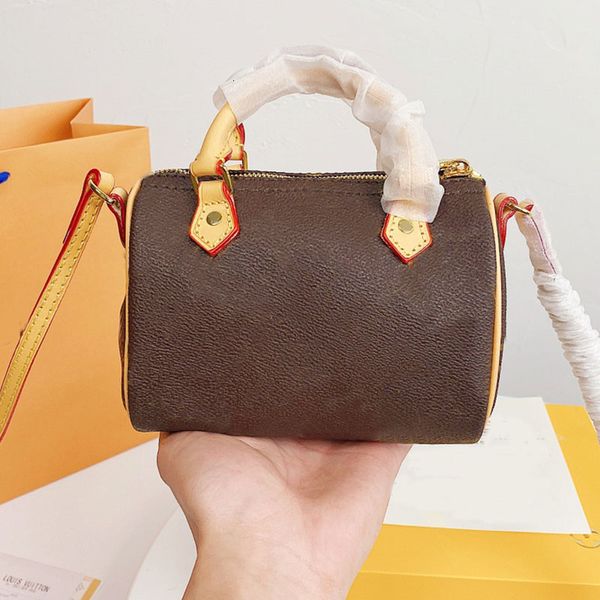 crossbody pillow bag women old flower purse lady messager handbag long shoulder starp classic flap wallet high capacity letter print pouch
crossbody pillow bag women old flower purse lady messager handbag long shoulder starp classic flap wallet high capacity letter print pouch