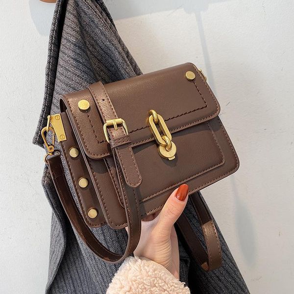 handbag women luxurys designers bags 2021 crossbody bag retro rivet quality leath purse multi pochette louisbags_18
handbag women luxurys designers bags 2021 crossbody bag retro rivet quality leath purse multi pochette louisbags_18