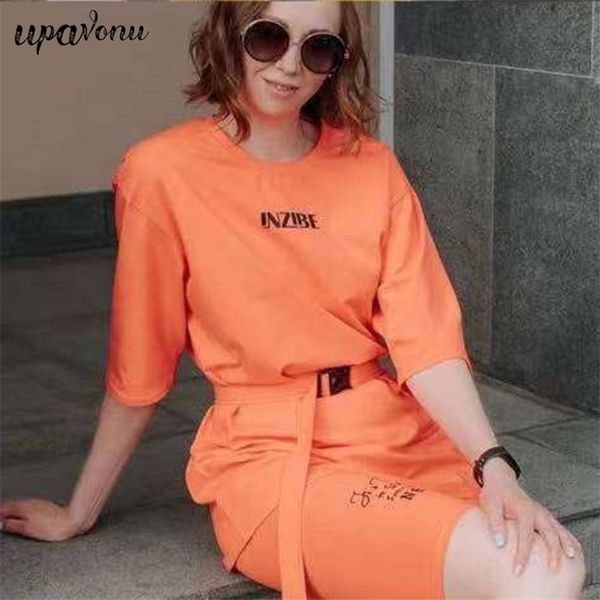 women pure color casual set round neck short sleeve long turtleneck letter t-shirt & shorts two-piece 210524, White
women pure color casual set round neck short sleeve long turtleneck letter t-shirt & shorts two-piece 210524, White