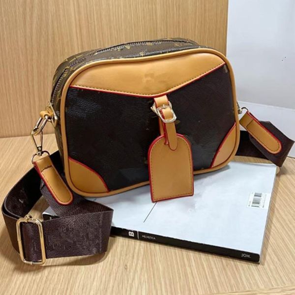 waist bags 2021 women's shoulder simple messenger handbags females luxury crossbody bag
waist bags 2021 women's shoulder simple messenger handbags females luxury crossbody bag