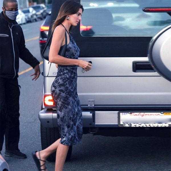 summer strap hanging neck backless printed dress women's clothing streetwear clubwear casual sleeveless midi dresses, Black;gray
summer strap hanging neck backless printed dress women's clothing streetwear clubwear casual sleeveless midi dresses, Black;gray