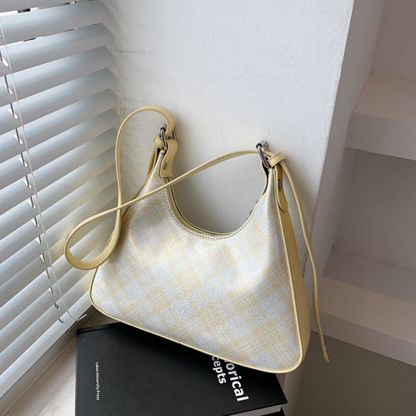 handbags designers luxurys felicie purse design lattice bag 2021 fashion women's summer versatile messenger single shoulder armpit, Black;red
handbags designers luxurys felicie purse design lattice bag 2021 fashion women's summer versatile messenger single shoulder armpit, Black;red