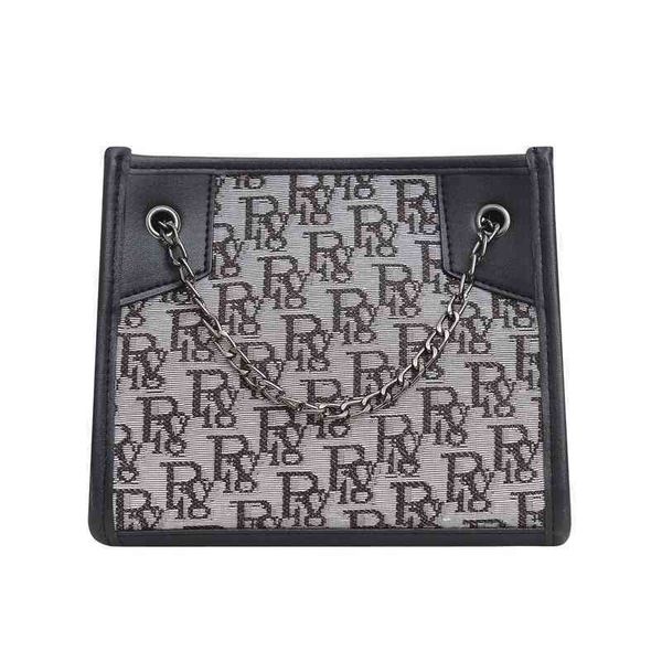 2022 latest luggage factory wholesale new women's one shoulder red chain small square bag autumn and winter trend bag women's bag
2022 latest luggage factory wholesale new women's one shoulder red chain small square bag autumn and winter trend bag women's bag