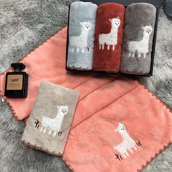 zhenbai cotton coral cashmere alpaca embroidered household water absorbent facial gift towel, White
zhenbai cotton coral cashmere alpaca embroidered household water absorbent facial gift towel, White