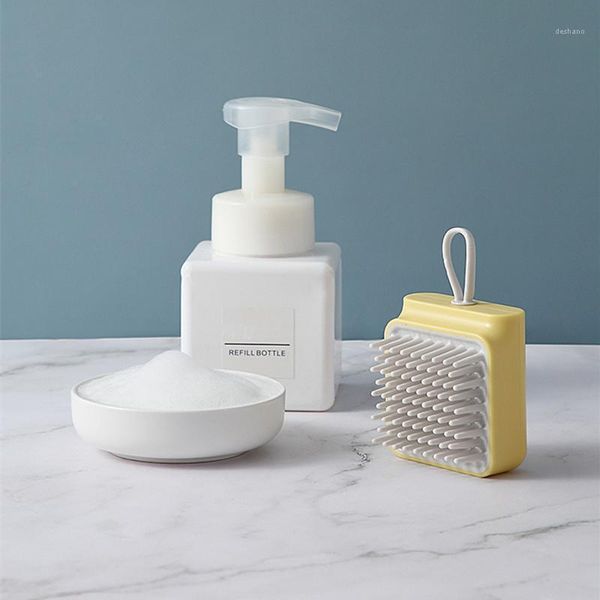 shampoo massage brush handheld silicone scalp washing shower hair comb mini head meridian comb1, Silver
shampoo massage brush handheld silicone scalp washing shower hair comb mini head meridian comb1, Silver