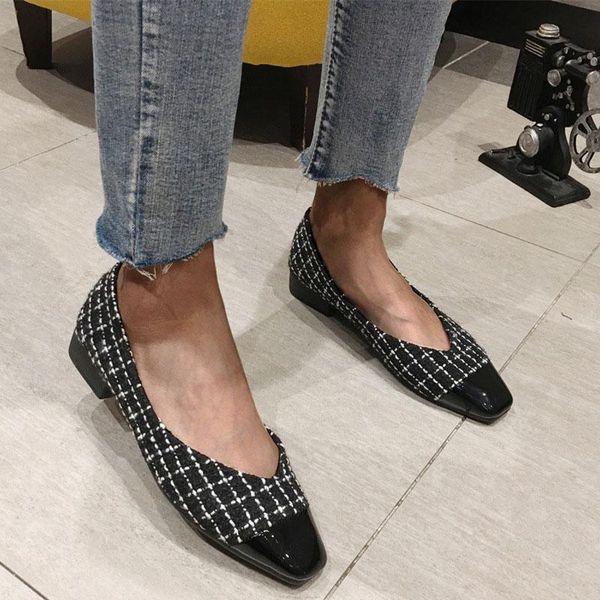 women low-heeled shoes 2021 spring summer square head heels sandals concise plus-size 35-40 sandalias de mujer, Black
women low-heeled shoes 2021 spring summer square head heels sandals concise plus-size 35-40 sandalias de mujer, Black