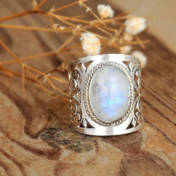 wedding rings cute female big white oval moonstone ring charm silver color engagement luxury hollow flower for women, Slivery;golden
wedding rings cute female big white oval moonstone ring charm silver color engagement luxury hollow flower for women, Slivery;golden