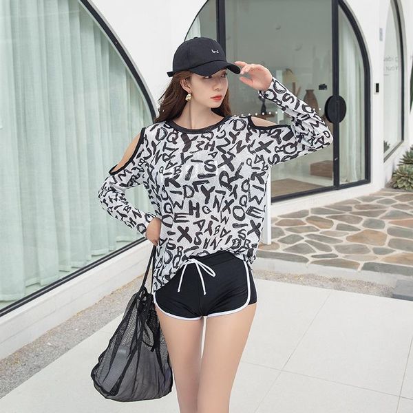 one-piece suits 2021 summer sports style letter print long sleeve loose blouse 3 piece bikini set beach wear swimming suit for women
one-piece suits 2021 summer sports style letter print long sleeve loose blouse 3 piece bikini set beach wear swimming suit for women