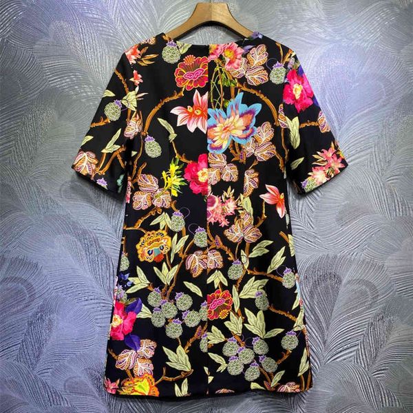 casual dresses 2021 spring runways floral printing short sleeves women's elegant neck c725, Black;gray
casual dresses 2021 spring runways floral printing short sleeves women's elegant neck c725, Black;gray