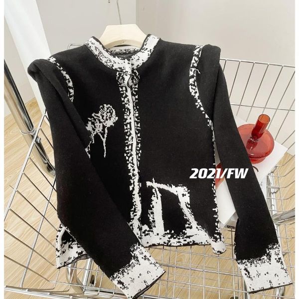 women's sweaters cmaz sweater for women autumn winter style short knitted cardigan coat spring and 2021 design sense niche chic t, White;black
women's sweaters cmaz sweater for women autumn winter style short knitted cardigan coat spring and 2021 design sense niche chic t, White;black