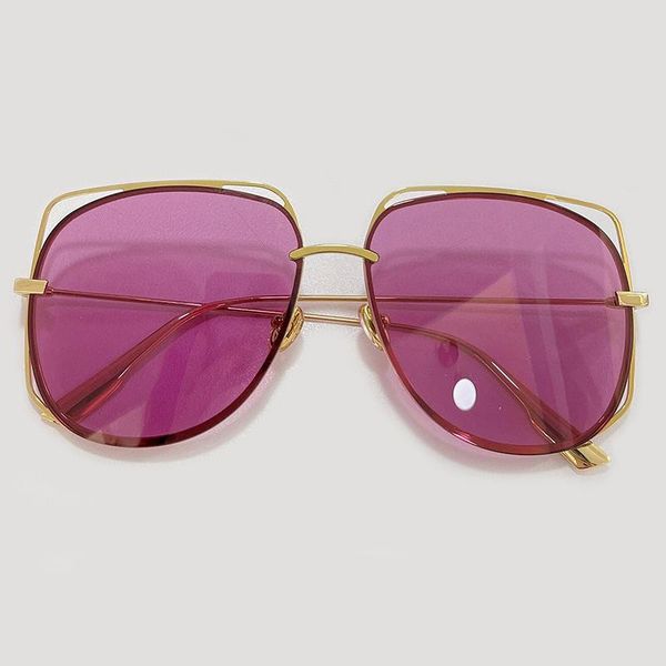 sunglasses fashion pilot women cat eye men gradient mirror sun glasses uv400 with box, White;black
sunglasses fashion pilot women cat eye men gradient mirror sun glasses uv400 with box, White;black
