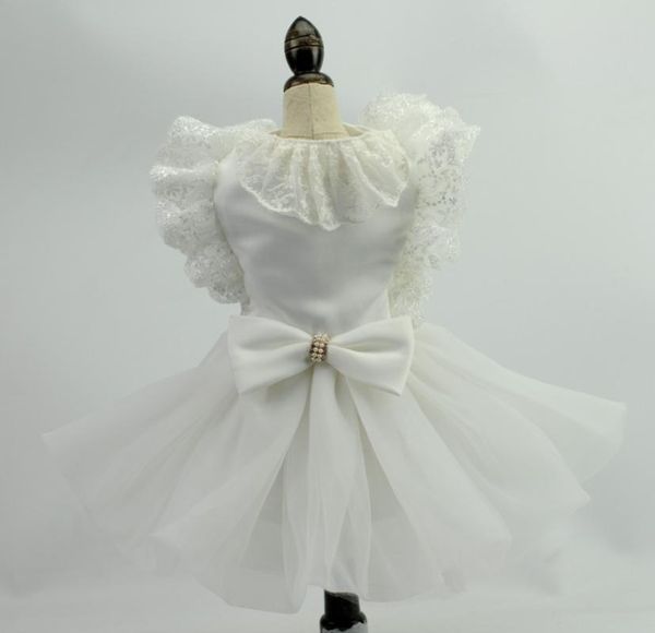 dog apparel pet products, lace chiffon skirt, wedding dress, cat and white dress 
dog apparel pet products, lace chiffon skirt, wedding dress, cat and white dress