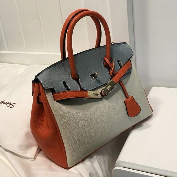 star same 2021 new kelly leather litchi pattern hand one shoulder messenger women's bag
star same 2021 new kelly leather litchi pattern hand one shoulder messenger women's bag
