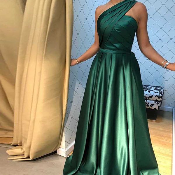 party dresses plus size long prom dress one shoulder front split a-line green pleats satin formal gowns with pocket, White;black
party dresses plus size long prom dress one shoulder front split a-line green pleats satin formal gowns with pocket, White;black
