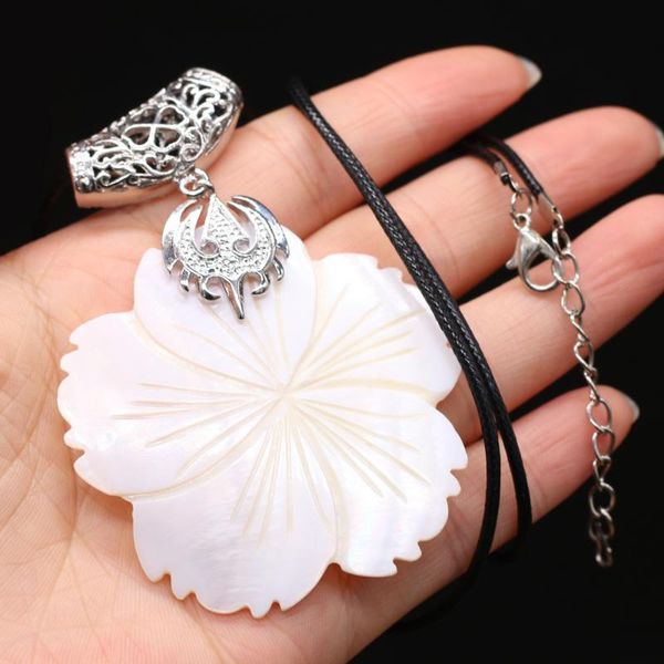 pendant necklaces 2021 natural freshwater white shell alloy flower necklace diameter 2.0mm making jewelry gift mother of pearl shells, Silver
pendant necklaces 2021 natural freshwater white shell alloy flower necklace diameter 2.0mm making jewelry gift mother of pearl shells, Silver
