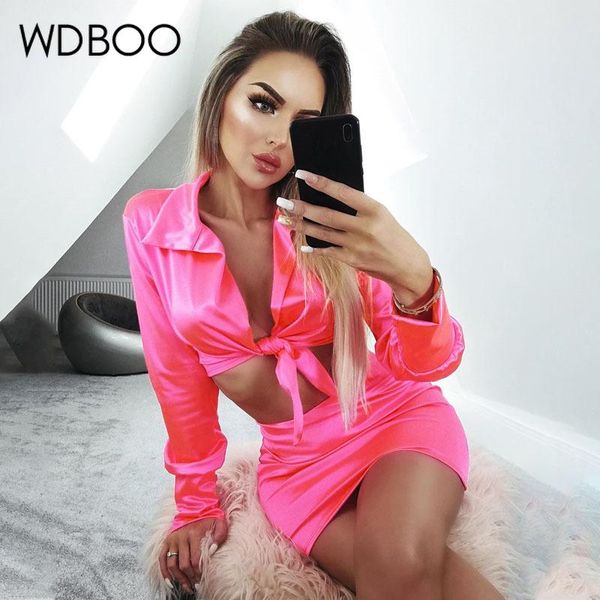 two piece dress wdboo satin shirt skirt set neon pink lapel collar crop mini club casual clothing sets women spring, White
two piece dress wdboo satin shirt skirt set neon pink lapel collar crop mini club casual clothing sets women spring, White