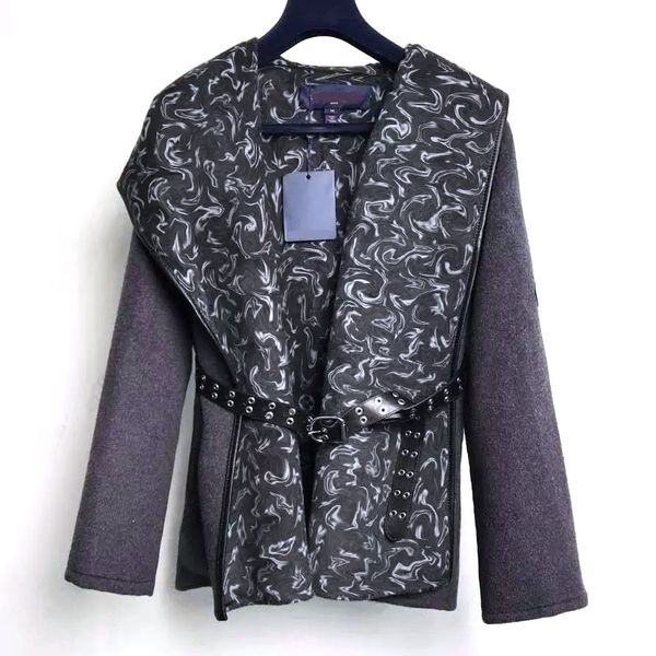designer women clothing jackets ladies capes luxury print ponchos wool-blend poncho female windbreaker european and american style outerwear, Black
designer women clothing jackets ladies capes luxury print ponchos wool-blend poncho female windbreaker european and american style outerwear, Black