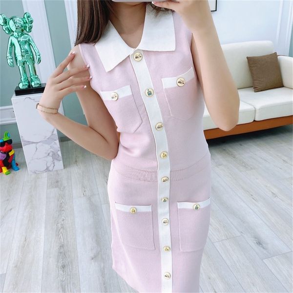 french family 2021 spring and summer foreign style small fragrance polo neck slim fitting sleevels single breasted short skirt knitted, White
french family 2021 spring and summer foreign style small fragrance polo neck slim fitting sleevels single breasted short skirt knitted, White