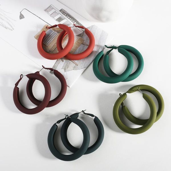 european and american fashion geometric exaggerated circle earrings red, green, purple blue paint pendant in stud, Golden;silver
european and american fashion geometric exaggerated circle earrings red, green, purple blue paint pendant in stud, Golden;silver