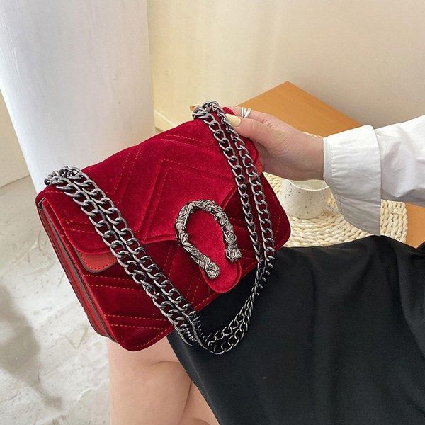 evening bags curduroy handbags for women 2021 designer luxury leather shoulder bag chains crossbody brand hand ladies purse handbag
evening bags curduroy handbags for women 2021 designer luxury leather shoulder bag chains crossbody brand hand ladies purse handbag