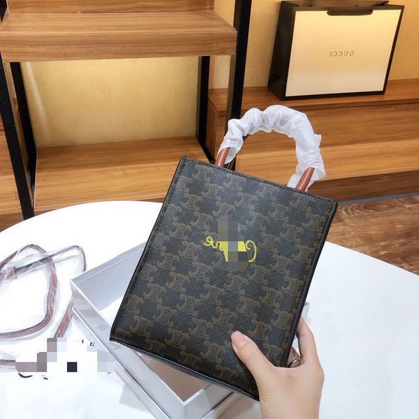 luxurys fashionable new triumphal handbag arch net red same portable single shoulder cross mini women'sq6z4
luxurys fashionable new triumphal handbag arch net red same portable single shoulder cross mini women'sq6z4
