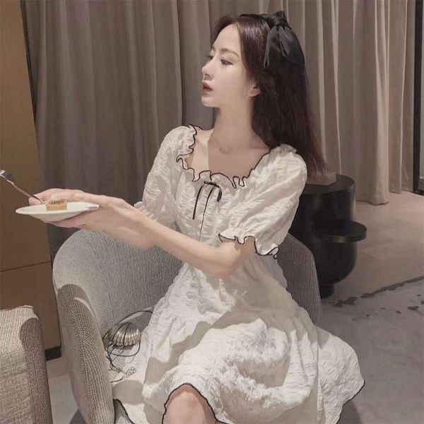 summer french style small fragrance waist close show thin student pleated bubble sleeve square collar chiffon dress, Black;gray
summer french style small fragrance waist close show thin student pleated bubble sleeve square collar chiffon dress, Black;gray