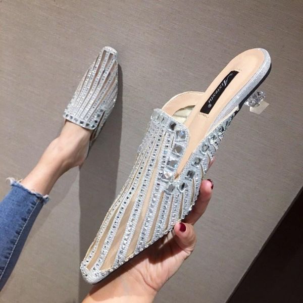 slippers casual flat shoes female slides square toe slipers women low jelly flip flops luxury summer 2021 glitter rubber fabric, Black
slippers casual flat shoes female slides square toe slipers women low jelly flip flops luxury summer 2021 glitter rubber fabric, Black