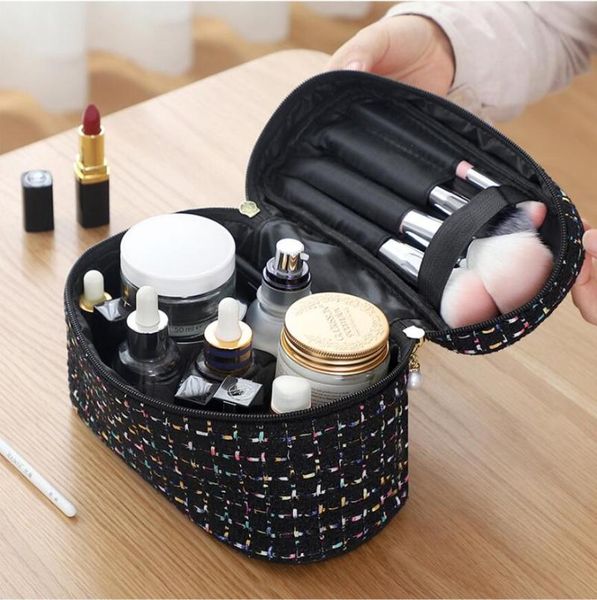 women makeup bag high-end flannel square portable handbag travel wash pouch cosmetic storage purse box bags & cases
women makeup bag high-end flannel square portable handbag travel wash pouch cosmetic storage purse box bags & cases