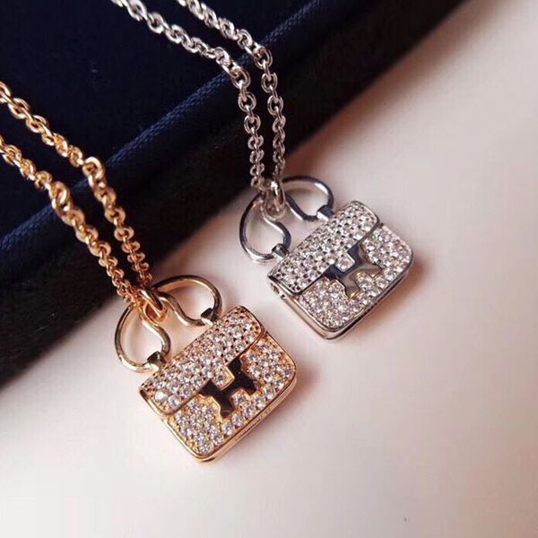 kangkang h-shaped bag necklace sterling silver plated 0.5 mi gold diamond inlaid handbag pendant clavicle chain fine jewelry discount
kangkang h-shaped bag necklace sterling silver plated 0.5 mi gold diamond inlaid handbag pendant clavicle chain fine jewelry discount
