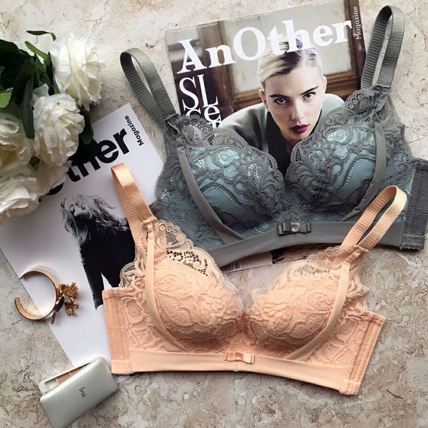 bra set cover lace soft yarn three row buckle no steel ring gathered and adjusted comfortable underwear suit, Red;black
bra set cover lace soft yarn three row buckle no steel ring gathered and adjusted comfortable underwear suit, Red;black
