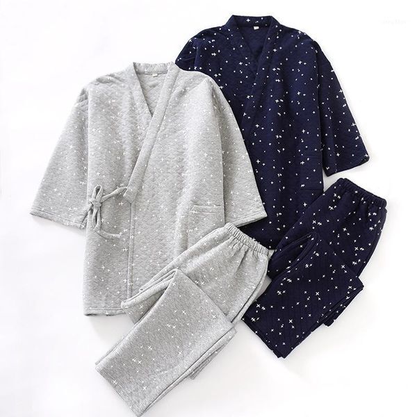 men's sleepwear japanese kimono pajamas autumn and winter thick long-sleeved air cotton three-layer warm quilted home service suit, Black;brown
men's sleepwear japanese kimono pajamas autumn and winter thick long-sleeved air cotton three-layer warm quilted home service suit, Black;brown