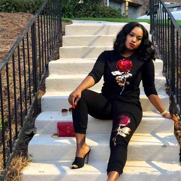 spring 2 piece set tracksuit women sportswear sequined flower long sleeve sweat suits lounge wear ensemble femme 201008, White
spring 2 piece set tracksuit women sportswear sequined flower long sleeve sweat suits lounge wear ensemble femme 201008, White