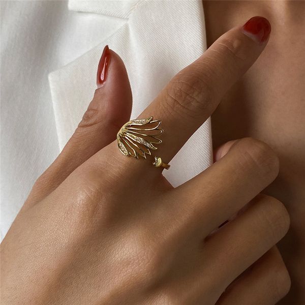 hollow wing shaped rings korean retro feather heart opening ring women crystal copper party gift adjustable finger jewelry accessories whole, Golden;silver
hollow wing shaped rings korean retro feather heart opening ring women crystal copper party gift adjustable finger jewelry accessories whole, Golden;silver