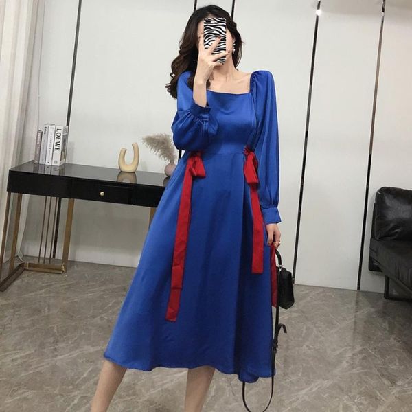 winter 2021 women's silks satins dress red bow lace-up collect waist midi dresses vintage elegant blue open fork casual, Black;gray
winter 2021 women's silks satins dress red bow lace-up collect waist midi dresses vintage elegant blue open fork casual, Black;gray