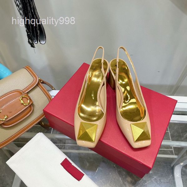 dress shoes high end quality spring and summer rivets slotted buckle high heels square head thick heel baotou single shoes fashion sandals w, Black
dress shoes high end quality spring and summer rivets slotted buckle high heels square head thick heel baotou single shoes fashion sandals w, Black