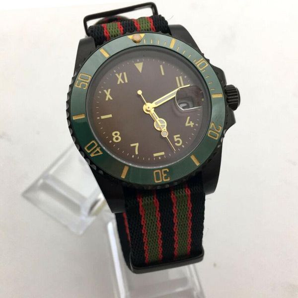 wristwatches luxury brown dial retro rotating bezel automatic watch men's black pvd case mechanical clock, Slivery;brown
wristwatches luxury brown dial retro rotating bezel automatic watch men's black pvd case mechanical clock, Slivery;brown