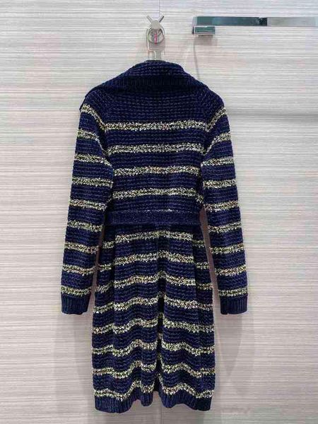 women's sweaters autumn/winter xiaoxiangfeng artisan workshop series in the long woolen striped gold knit coat of coarse wool uzma, White;black
women's sweaters autumn/winter xiaoxiangfeng artisan workshop series in the long woolen striped gold knit coat of coarse wool uzma, White;black